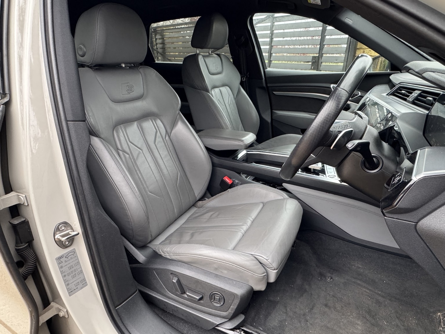 Used Audi e-tron 2021 for sale - 77167809: Photo 11