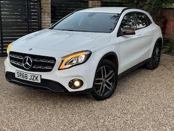 Used Mercedes-Benz GLA 2019 for sale - 78758842: Photo