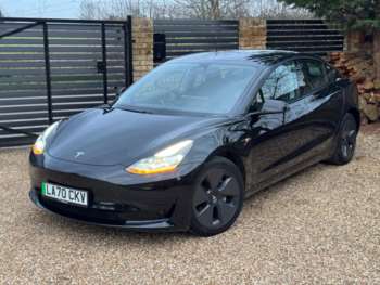 2020 (70) - Standard Range Plus Auto RWD 4dr