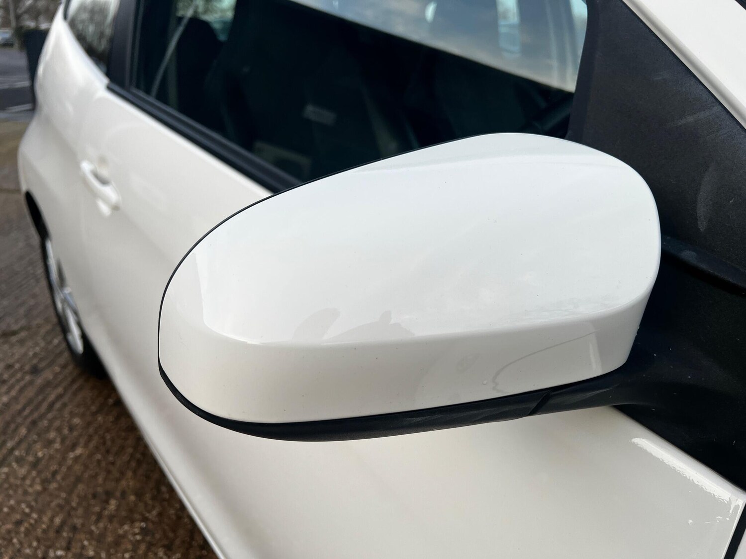 Used Toyota AYGO 2016 for sale - 76936312: Photo 39