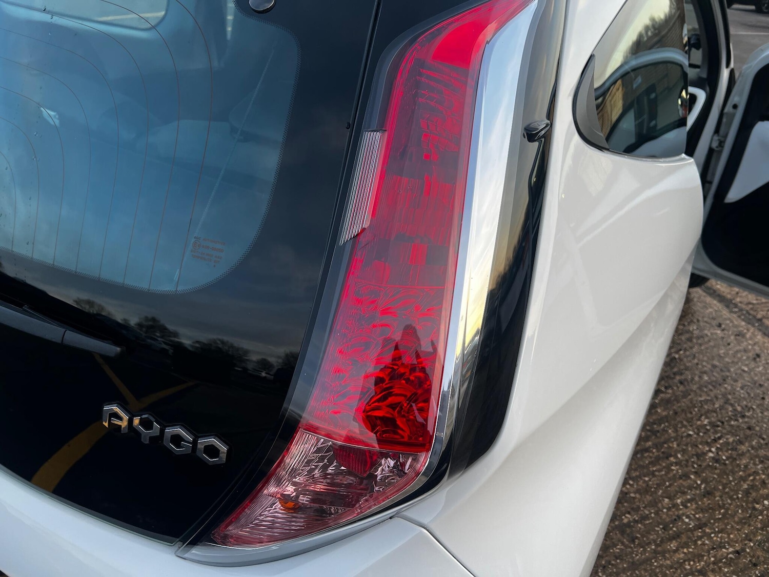 Used Toyota AYGO 2016 for sale - 76936312: Photo 51