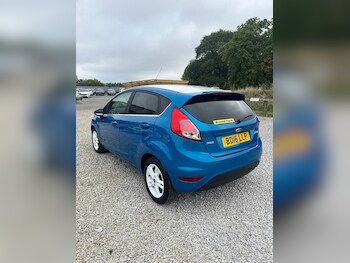 Used Ford Fiesta 2016 for sale - 75589245: Photo