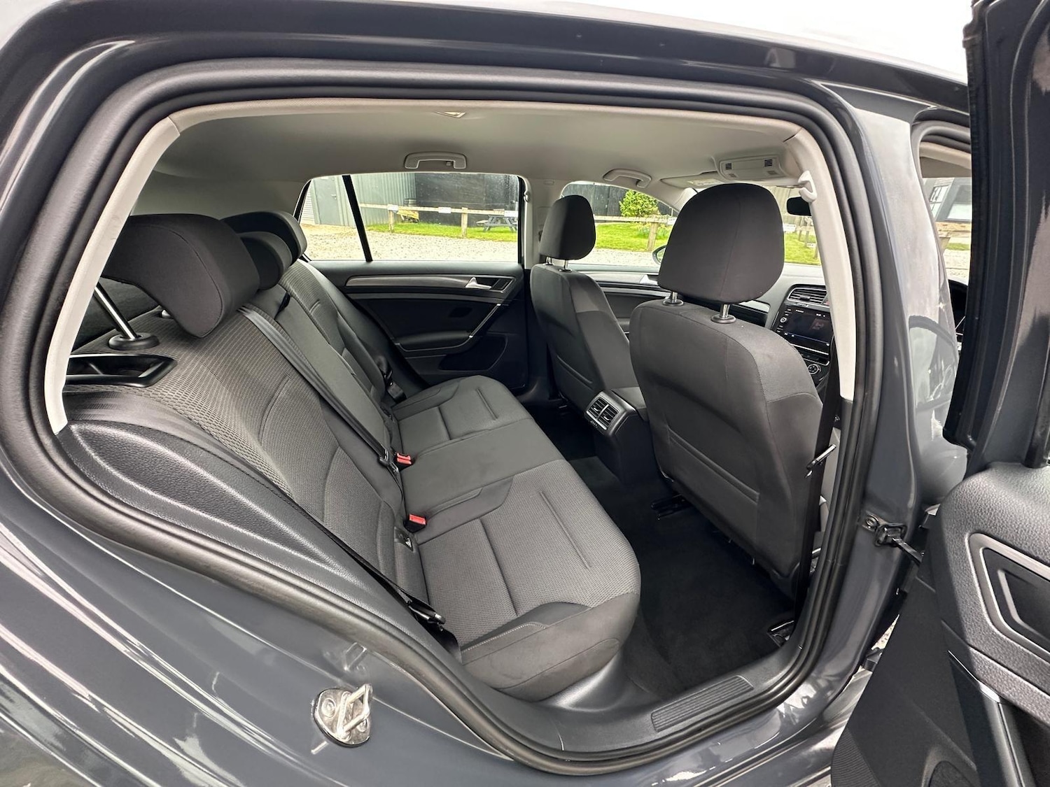 Used Volkswagen Golf 2018 for sale - 78171417: Photo 17