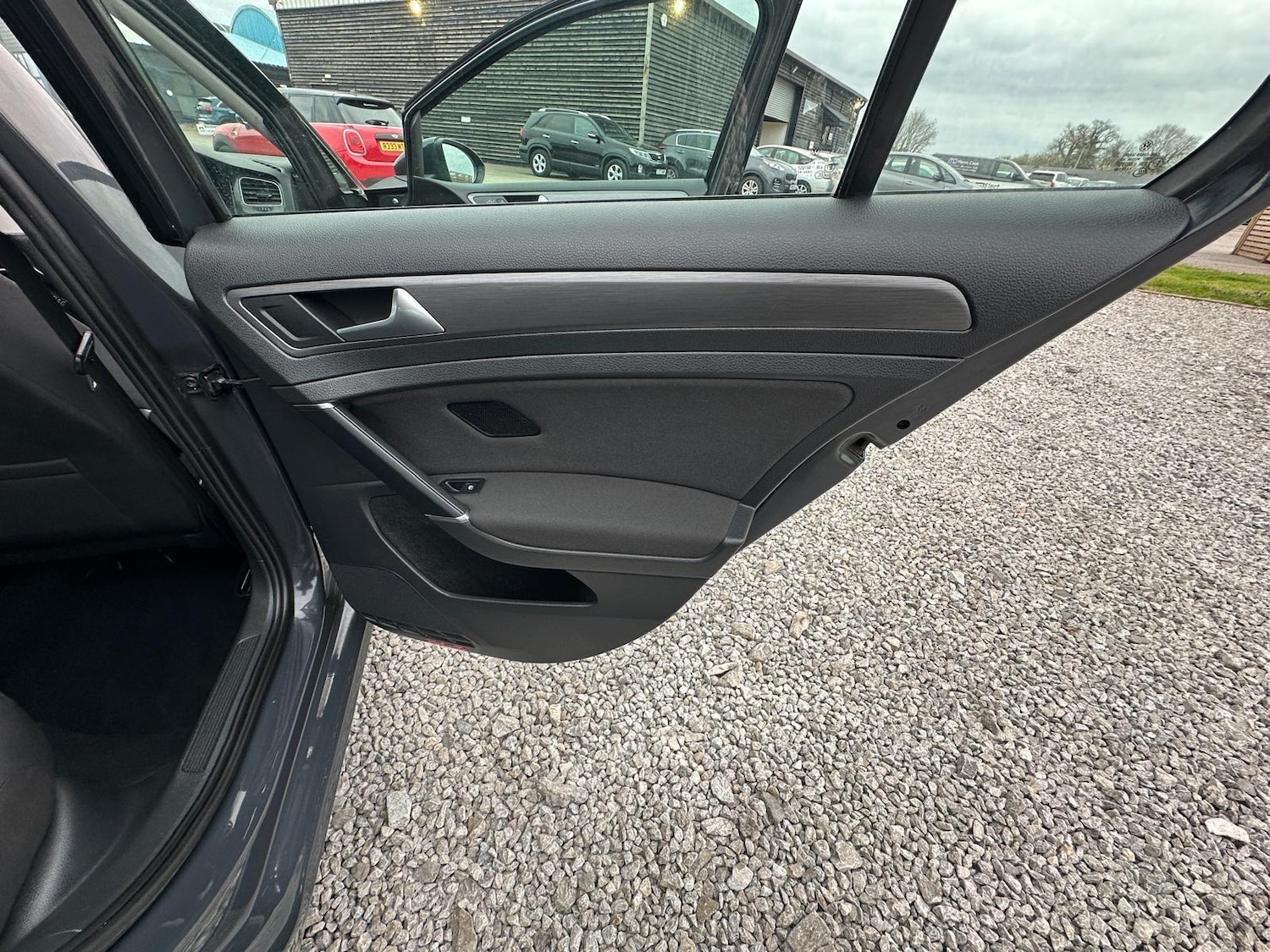 Used Volkswagen Golf 2018 for sale - 78171417: Photo 27