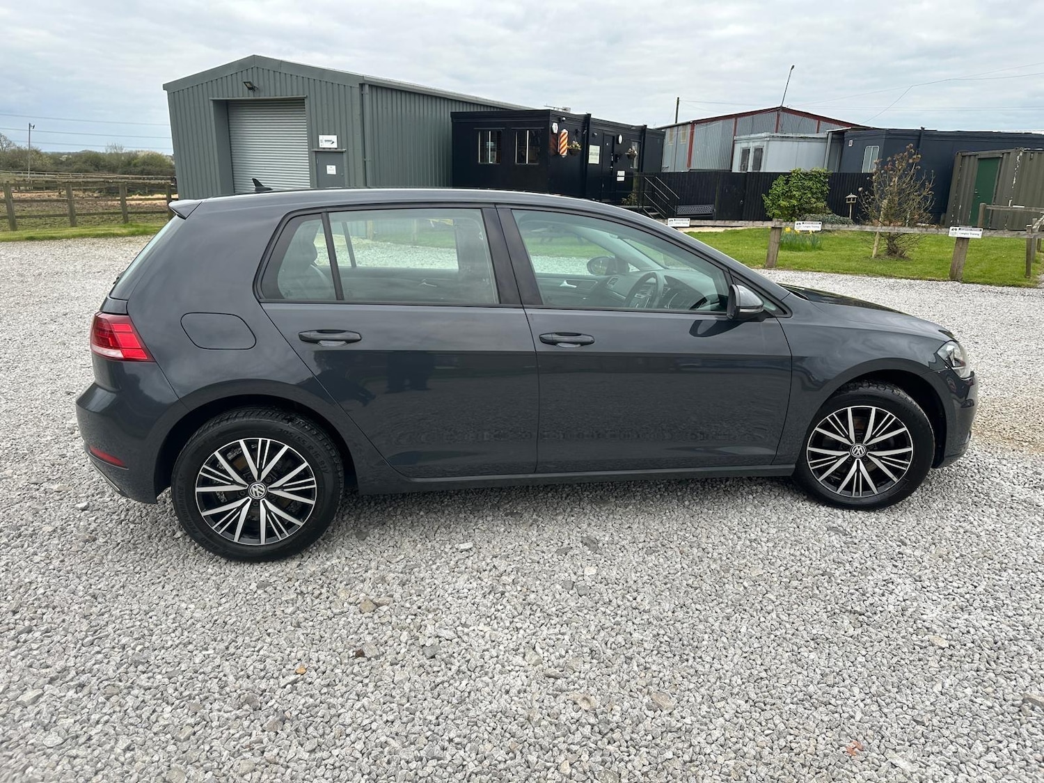 Used Volkswagen Golf 2018 for sale - 78171417: Photo 8