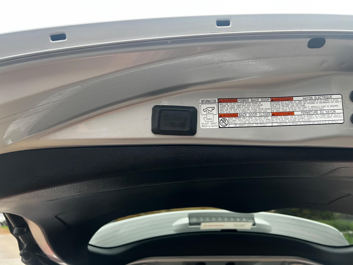 Used Toyota RAV4 2016 for sale - 76349897: Photo 48