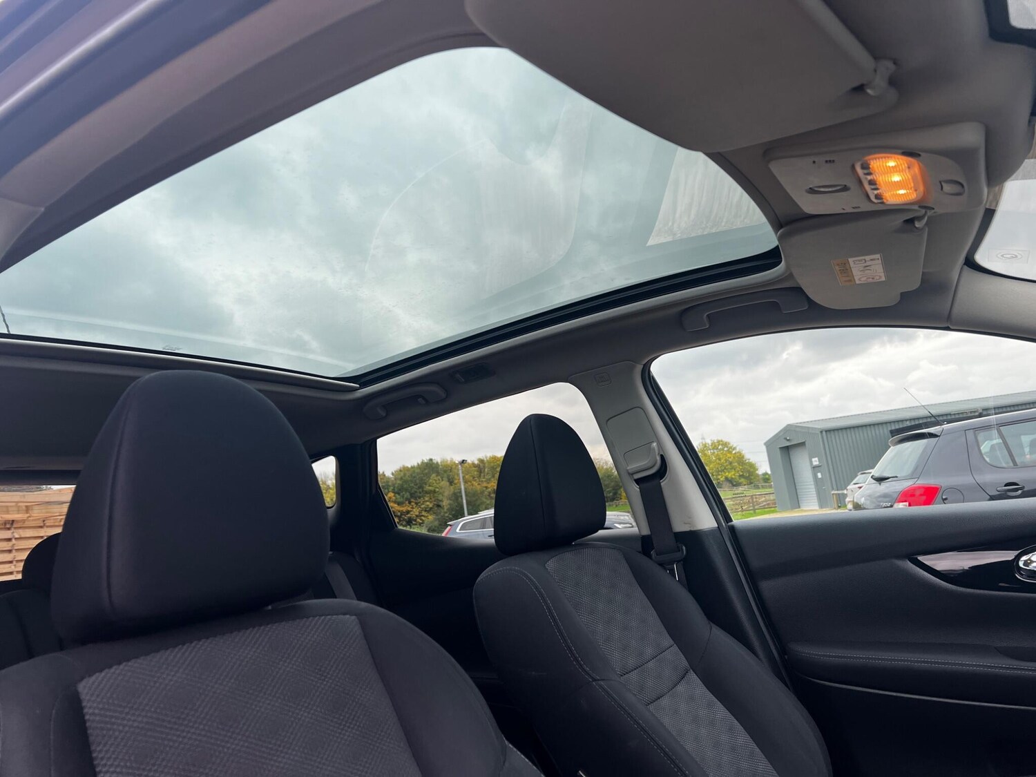 Used Nissan Qashqai 2017 for sale - 76314563: Photo 36