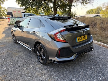 Used Honda Civic 2018 for sale - 79508738: Photo
