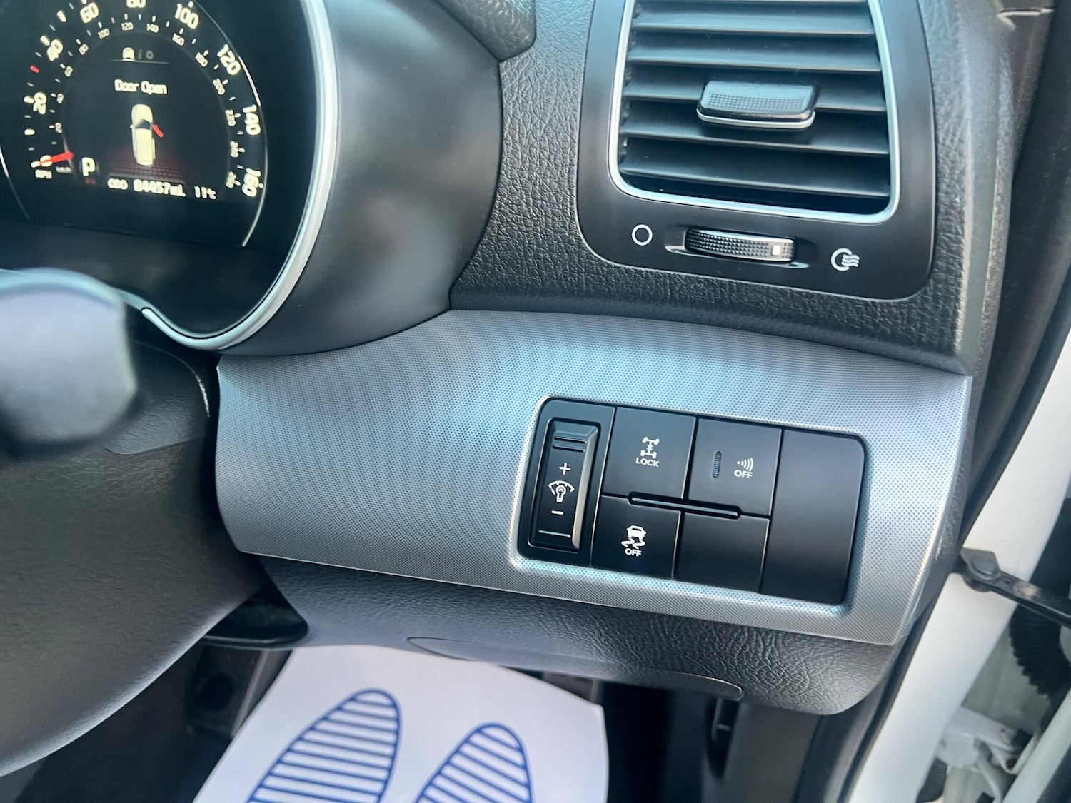 Used Kia Sorento 2014 for sale - 77753739: Photo 19