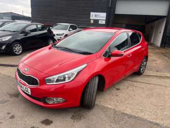 Used Kia Ceed 2014 for sale - 74149093: Photo
