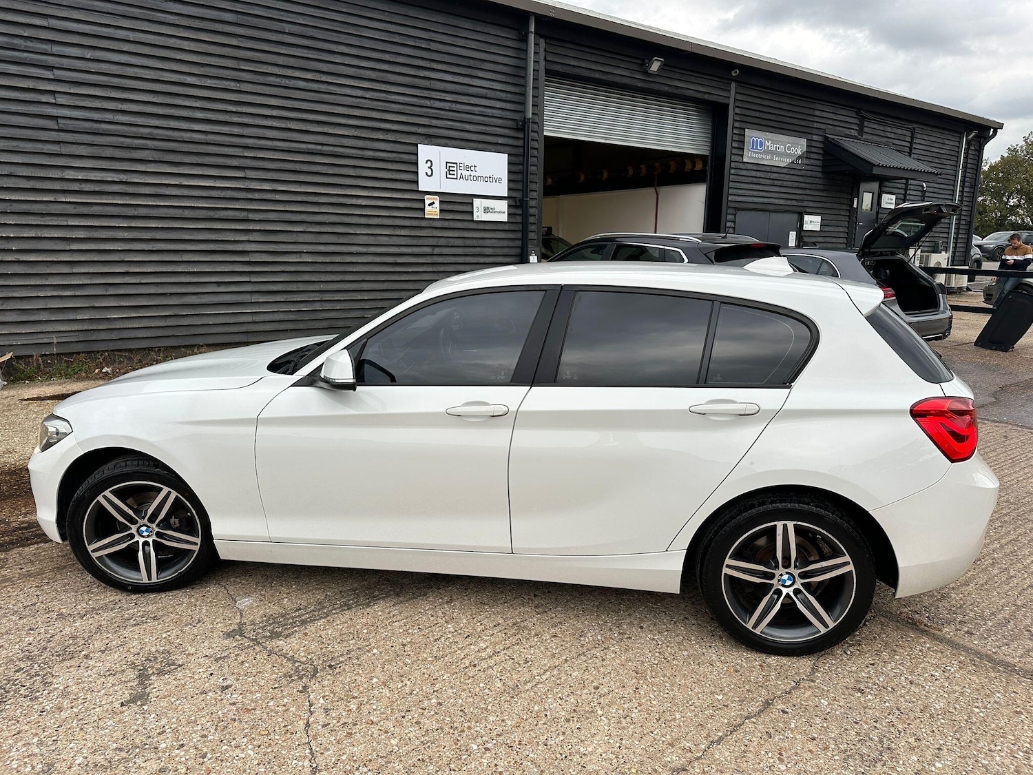 Used BMW 1 Series 2015 for sale - 76512041: Photo 3
