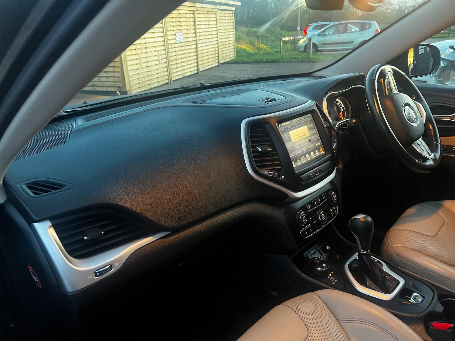 Used Jeep Cherokee 2016 for sale - 76886445: Photo 12