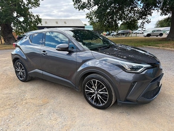 Used Toyota C-HR 2020 for sale - 79453571: Photo