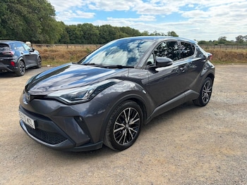 Used Toyota C-HR 2020 for sale - 79453571: Photo