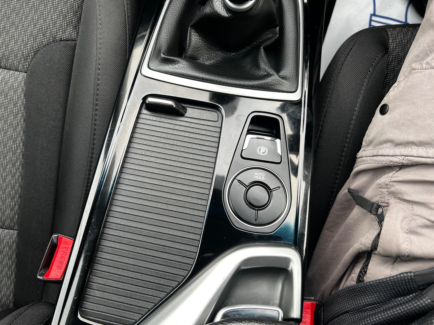 Used Hyundai i40 2014 for sale - 76584693: Photo 39