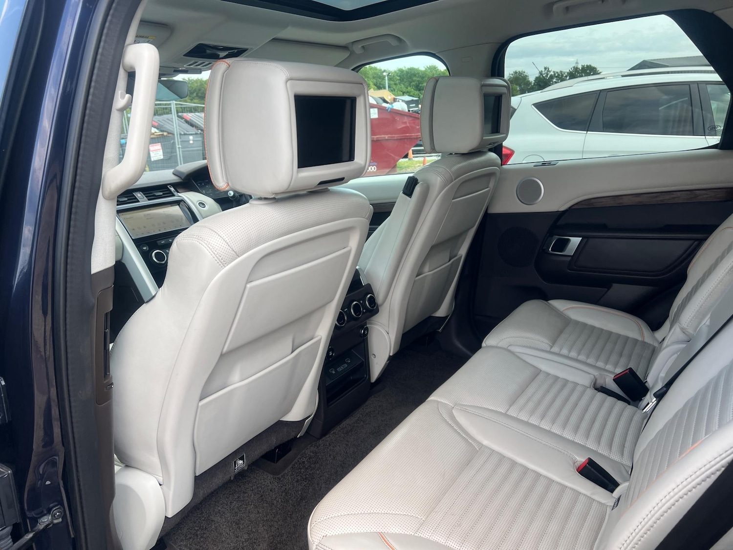 Used Land Rover Discovery 2019 for sale - 76584546: Photo 14