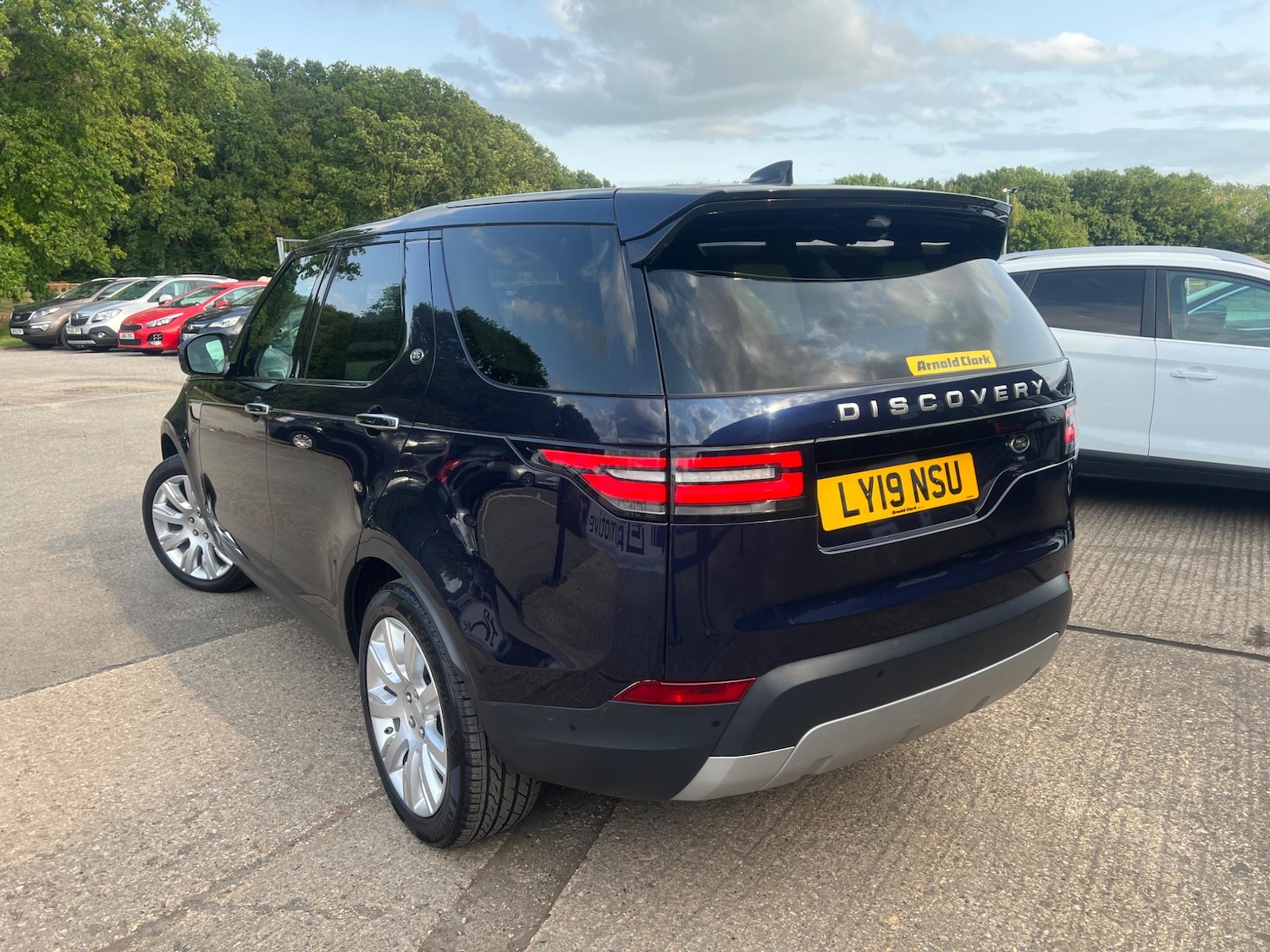 Used Land Rover Discovery 2019 for sale - 76584546: Photo 3