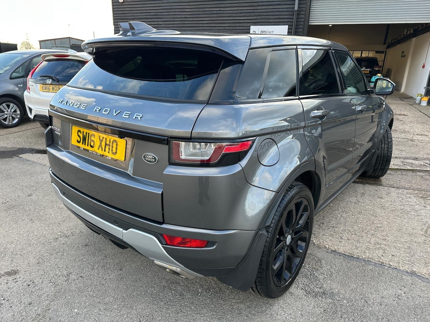 Used Land Rover Range Rover Evoque 2016 for sale - 77882334: Photo 8