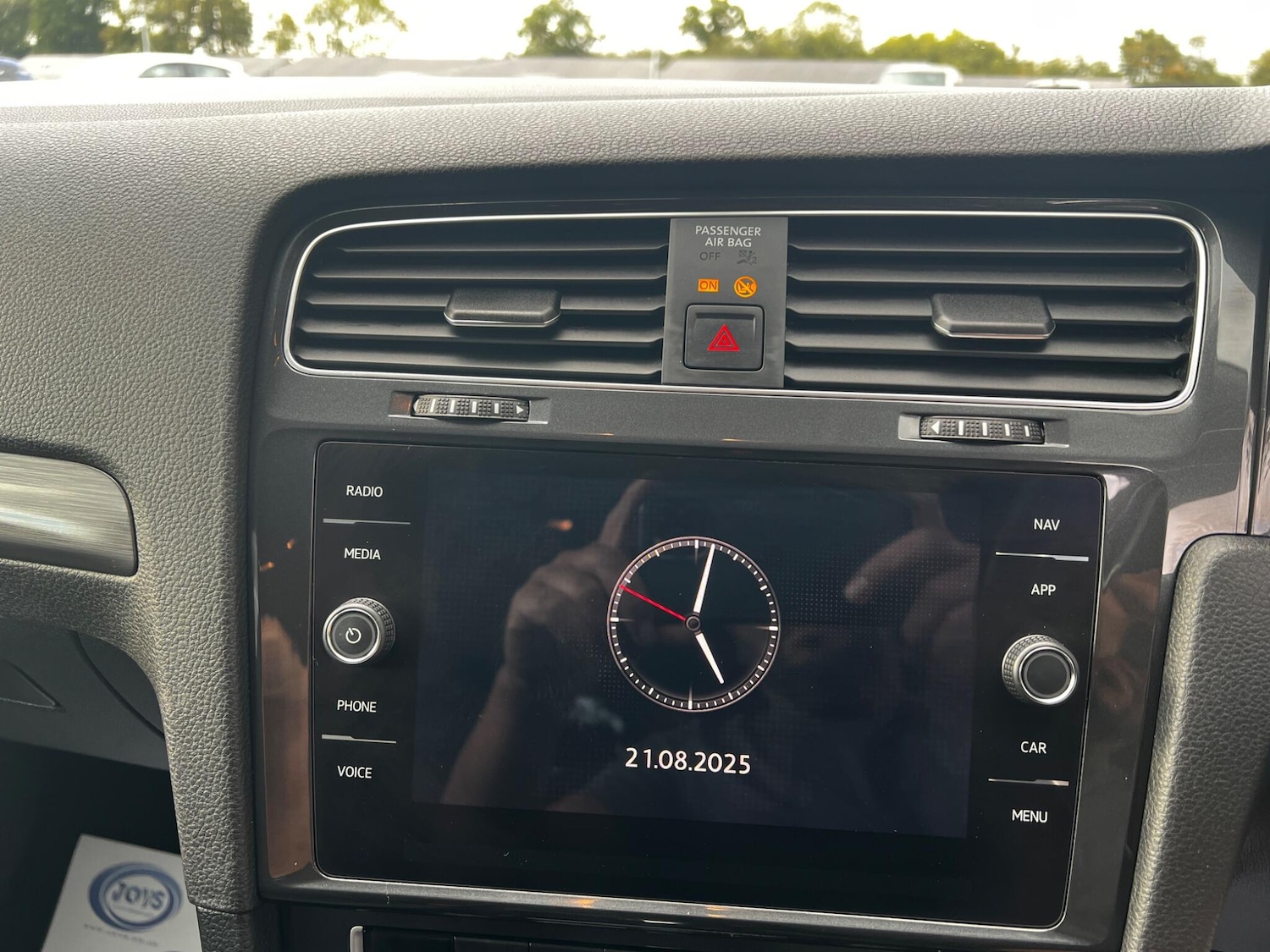 Vehicle 29