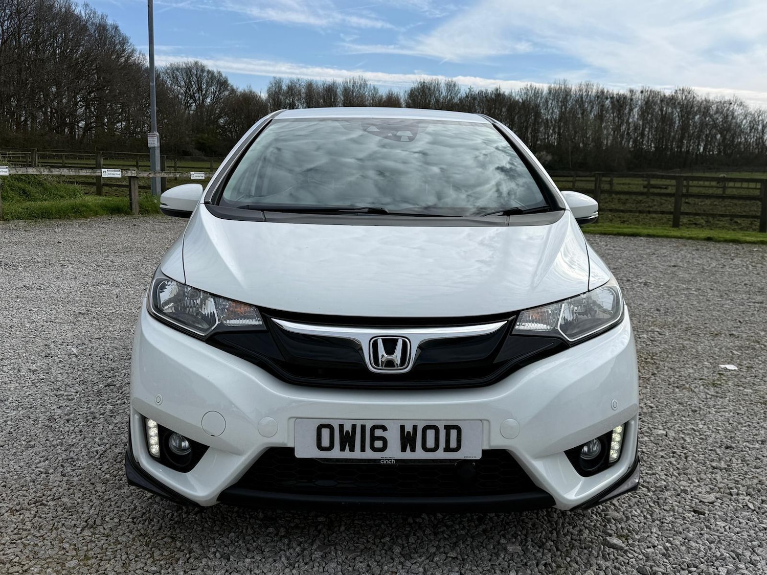 Used Honda Jazz 2016 for sale - 77982344: Photo 2