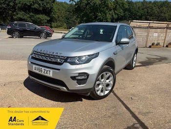 Used Land Rover Discovery Sport 2016 for sale - 79808572: Photo