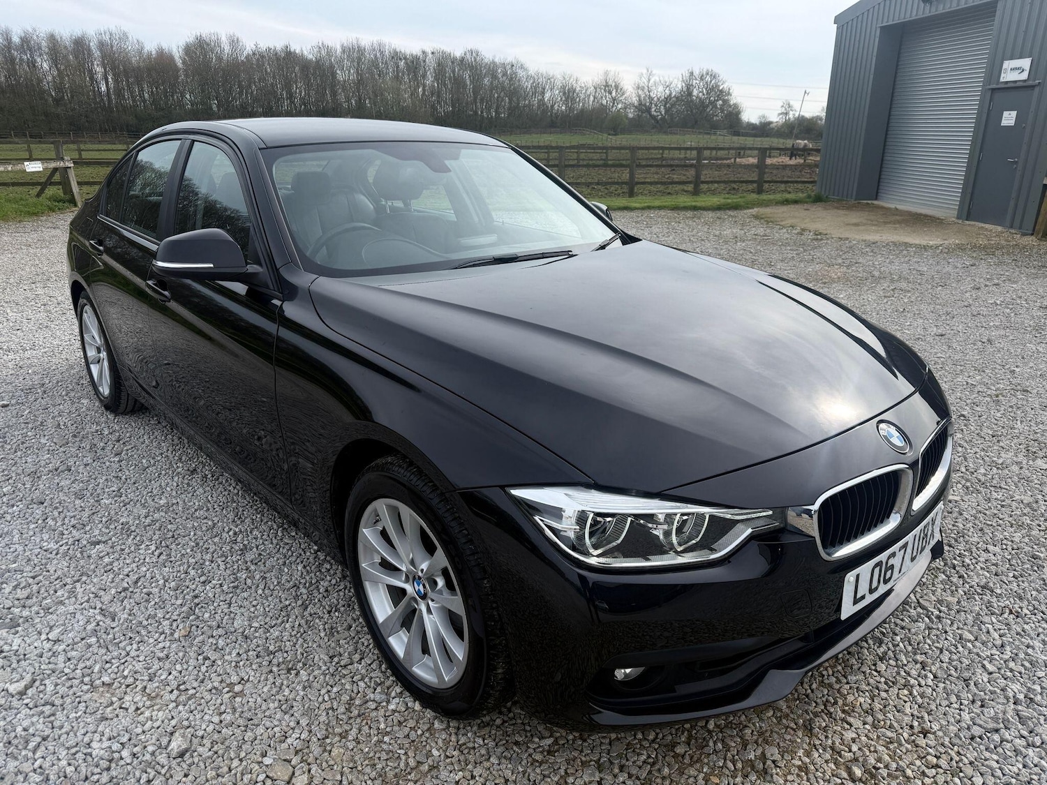 Used BMW 3 Series 2017 for sale - 77982380: Photo 1
