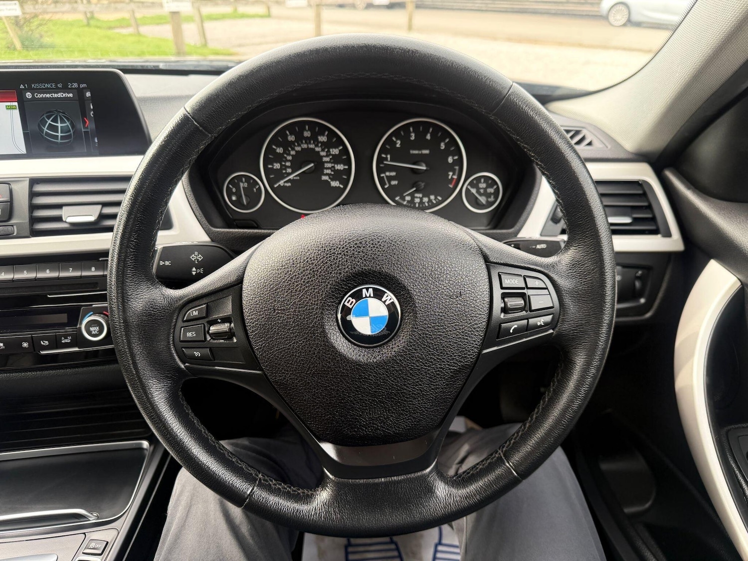 Used BMW 3 Series 2017 for sale - 77982380: Photo 34
