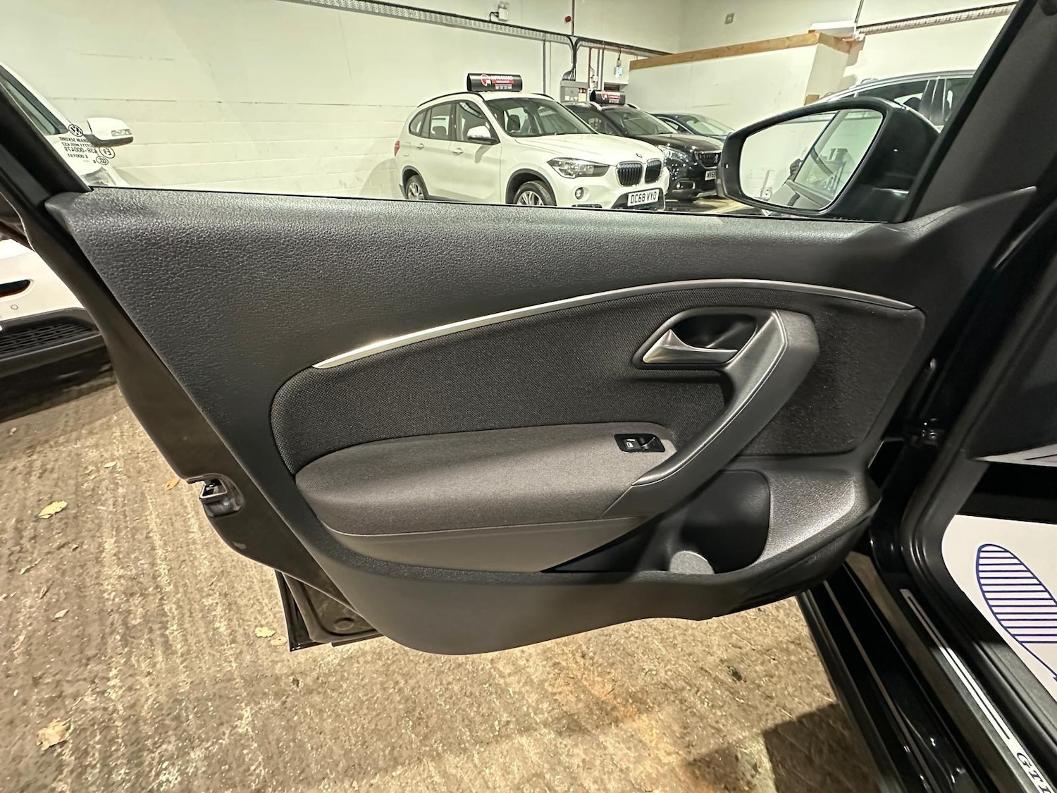 Used Volkswagen Polo 2017 for sale - 78062920: Photo 23