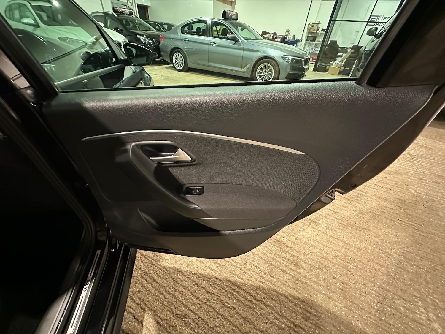 Used Volkswagen Polo 2017 for sale - 78062920: Photo 25