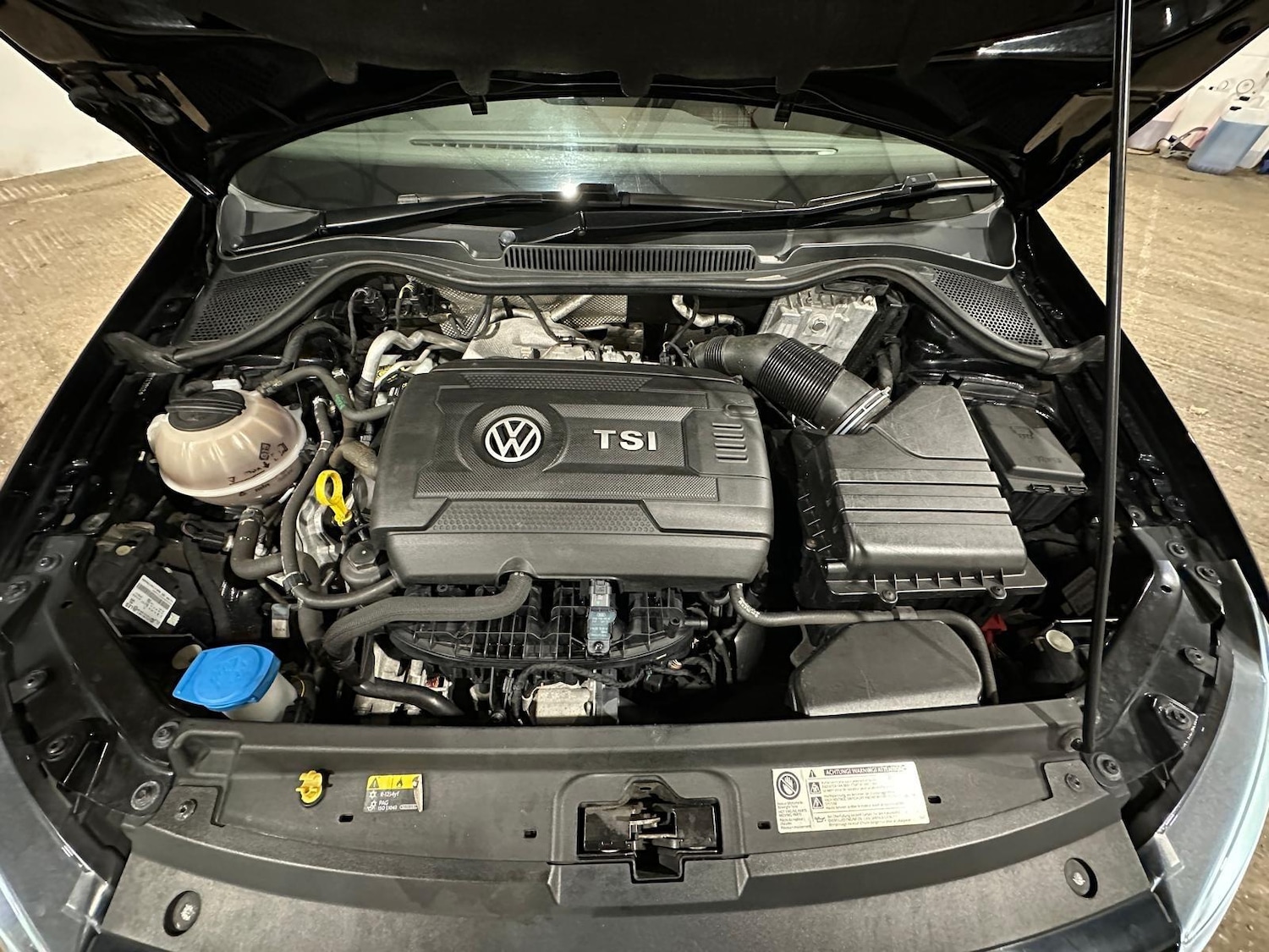 Used Volkswagen Polo 2017 for sale - 78062920: Photo 27