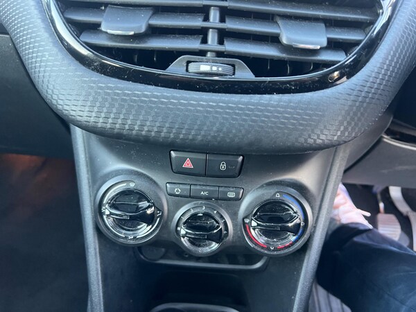 Used Peugeot 208 2018 for sale - 76259407: Photo 18