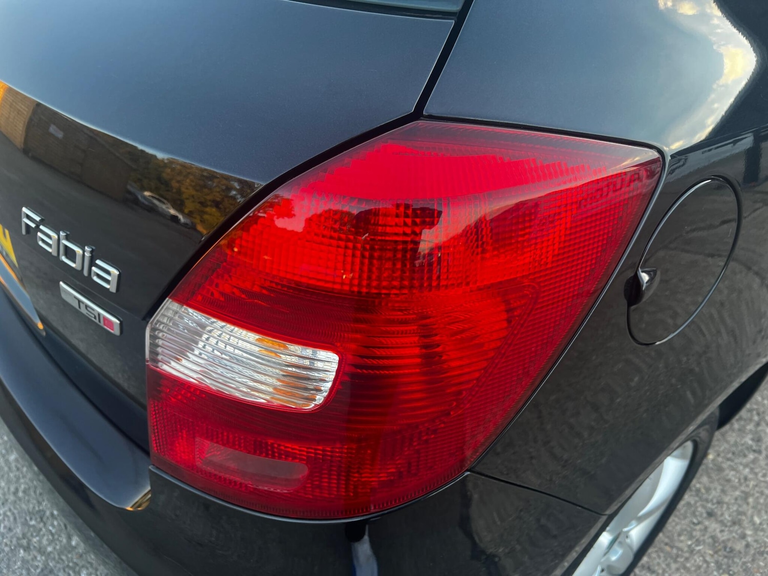 Used Skoda Fabia 2011 for sale - 76584533: Photo 32