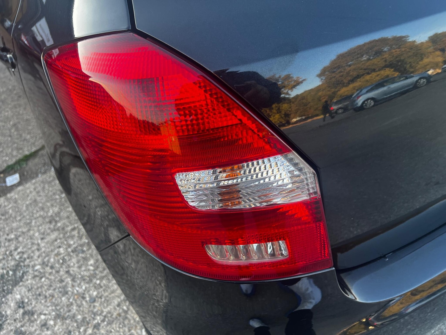 Used Skoda Fabia 2011 for sale - 76584533: Photo 37