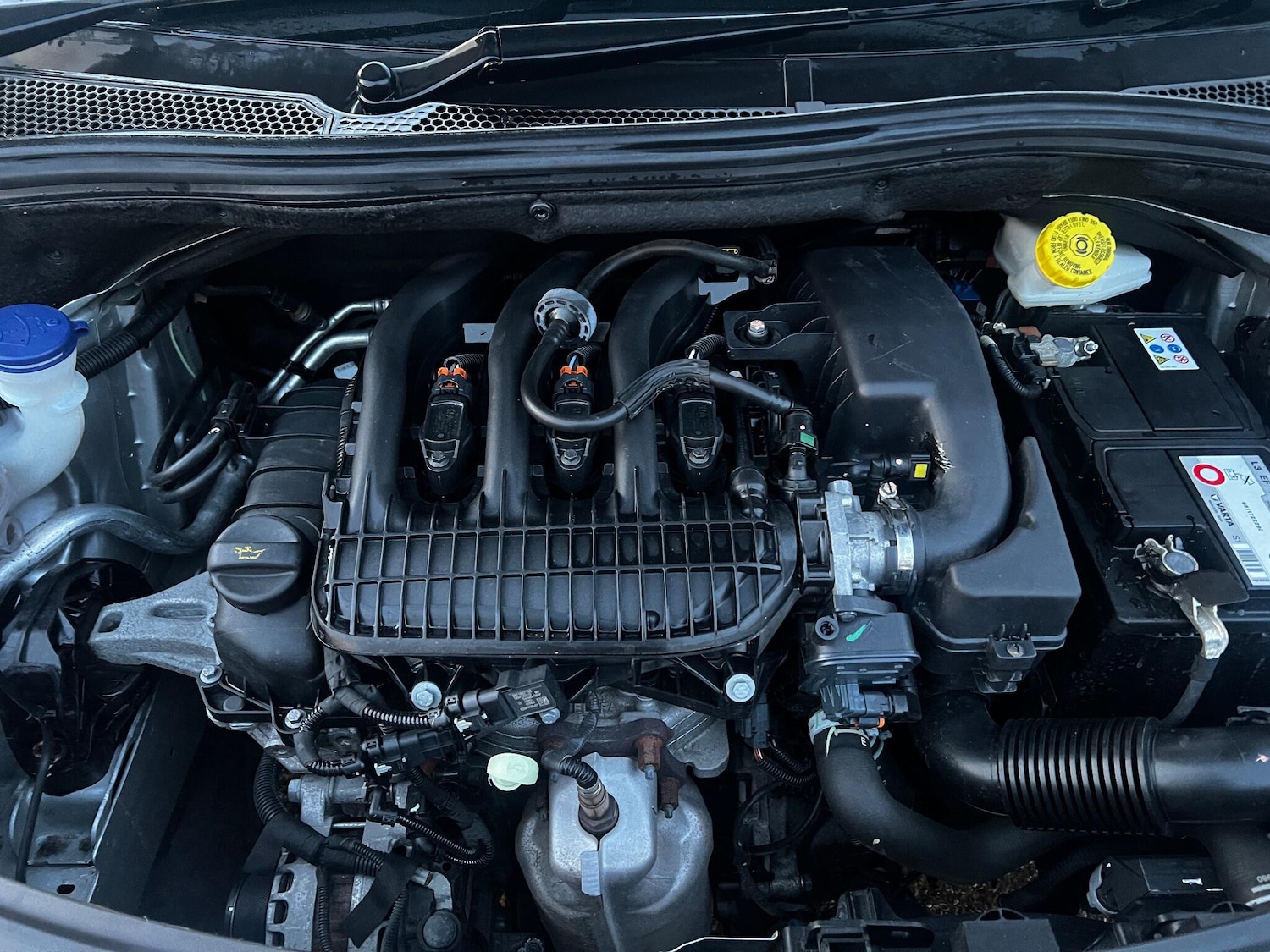 Used Peugeot 208 2018 for sale - 77057218: Photo 23