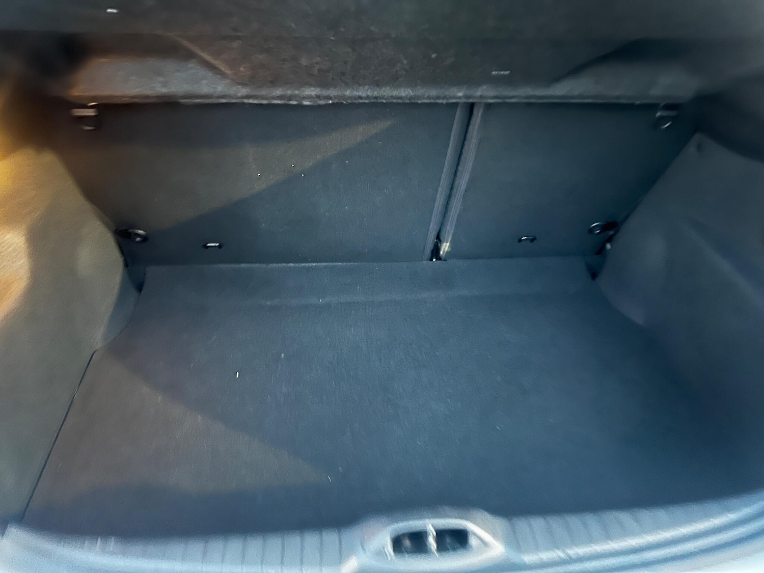 Used Peugeot 208 2018 for sale - 77057218: Photo 33