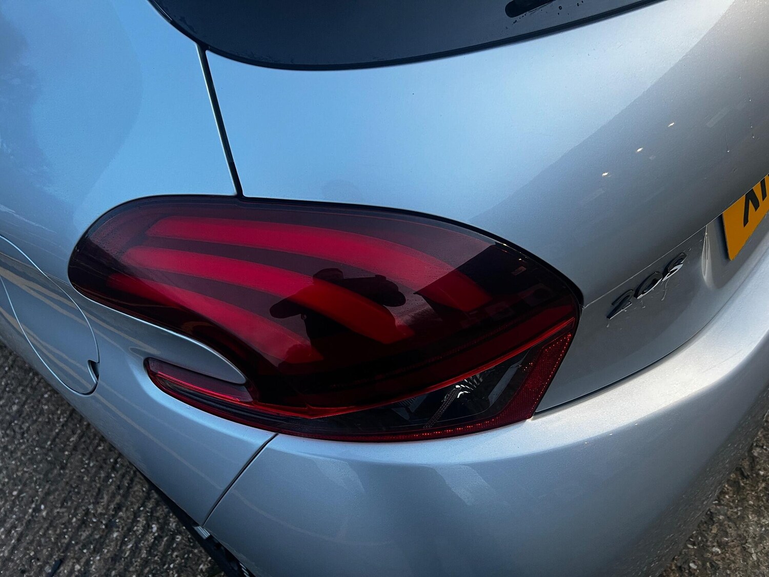 Used Peugeot 208 2018 for sale - 77057218: Photo 39