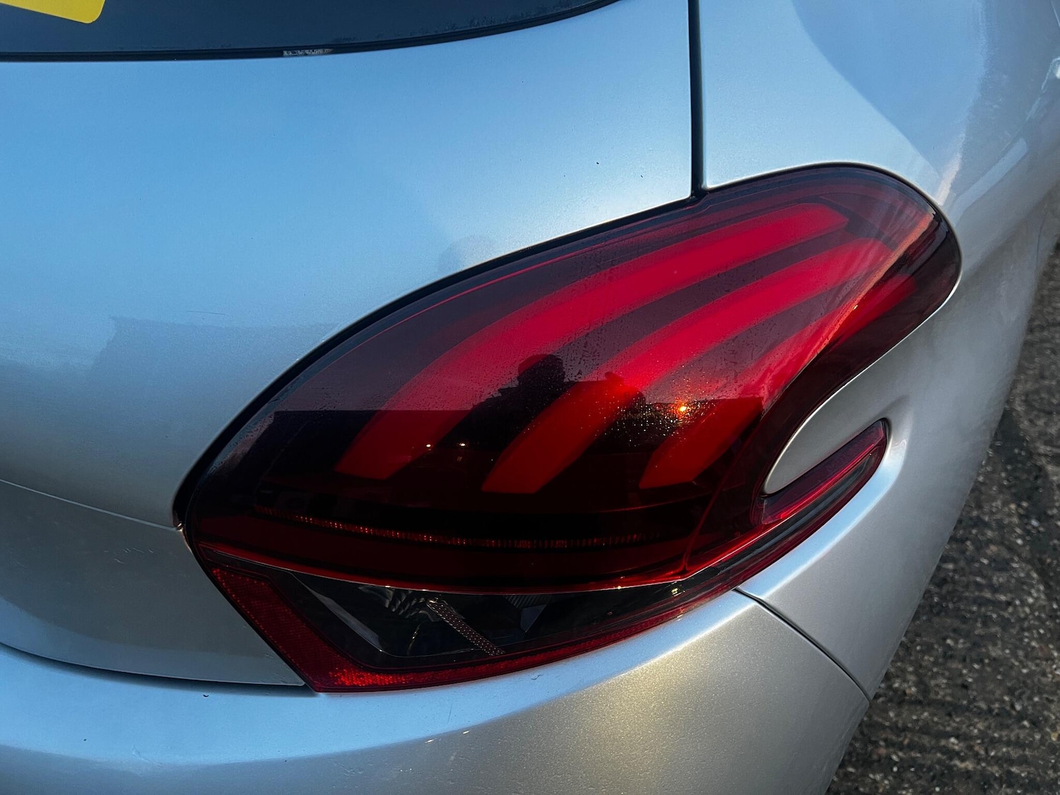 Used Peugeot 208 2018 for sale - 77057218: Photo 40