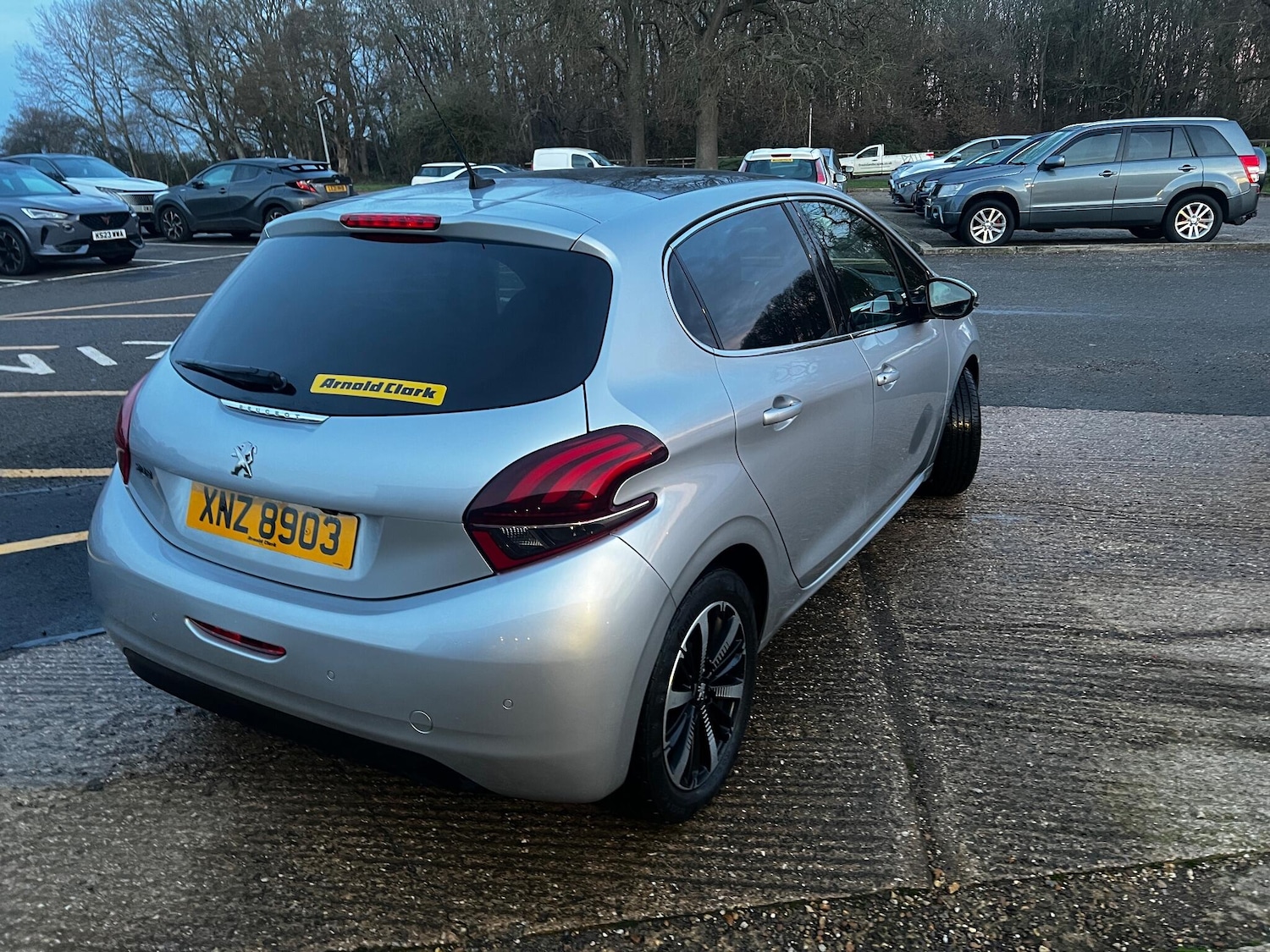 Used Peugeot 208 2018 for sale - 77057218: Photo 8