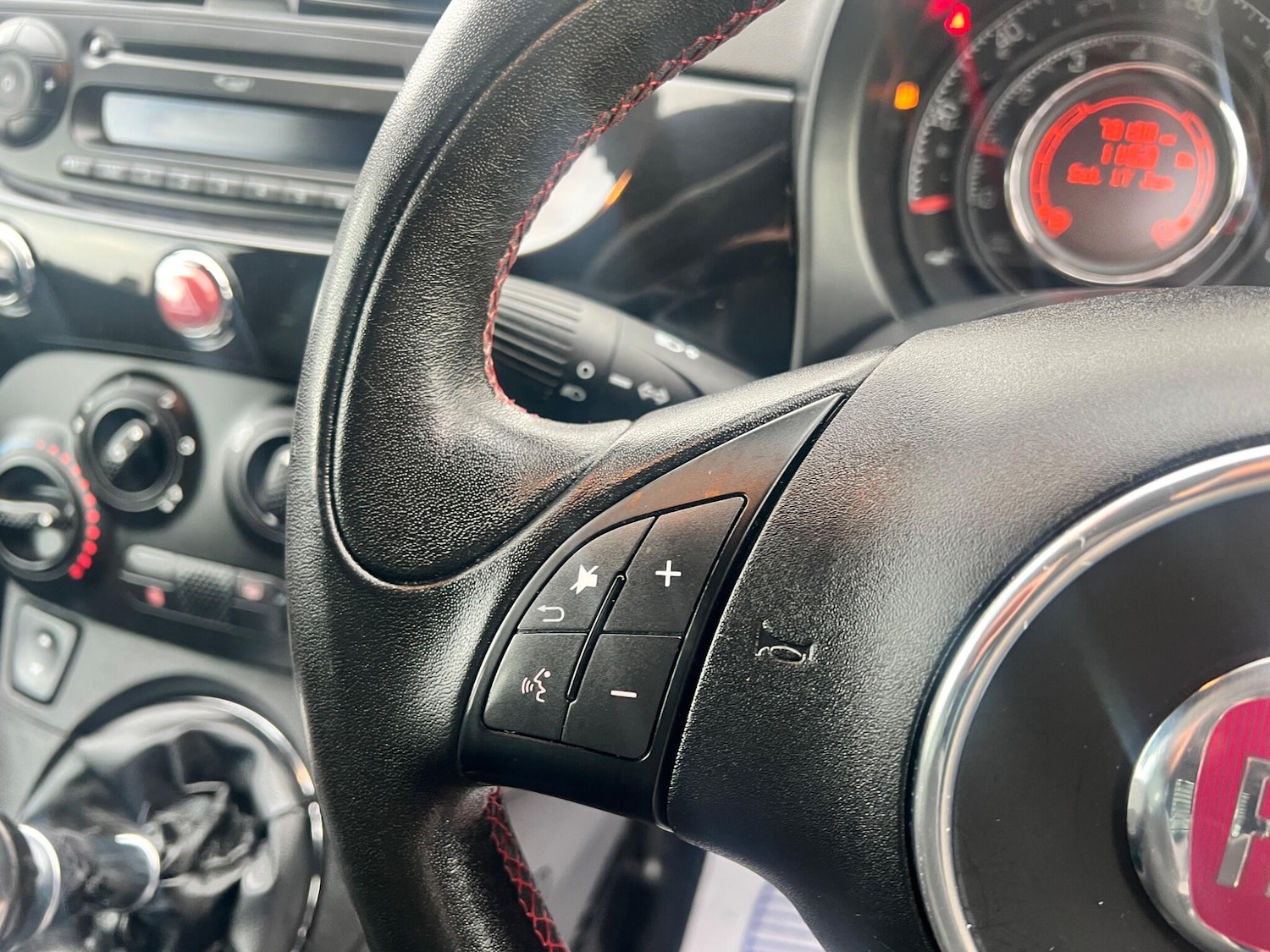 Used Fiat 500 2014 for sale - 77237998: Photo 17