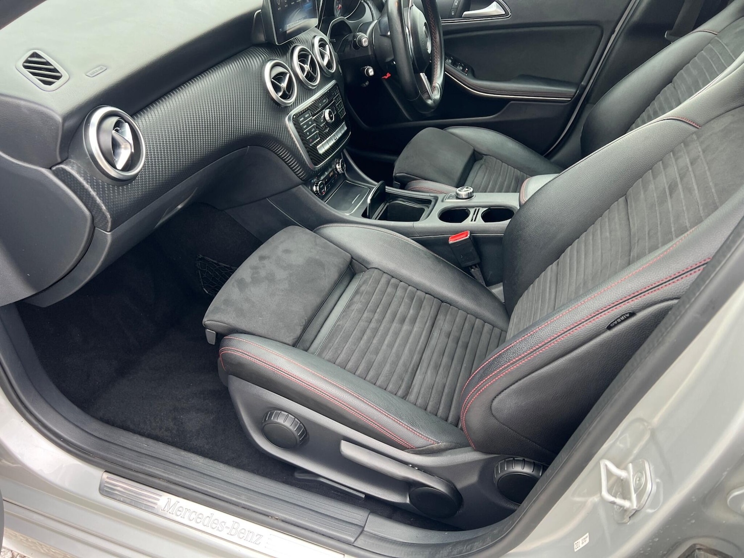 Used Mercedes-Benz A-Class 2016 for sale - 76585125: Photo 33