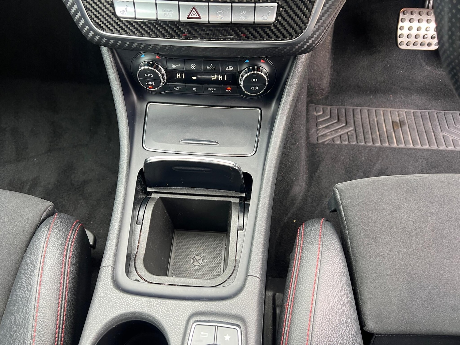 Used Mercedes-Benz A-Class 2016 for sale - 76585125: Photo 8