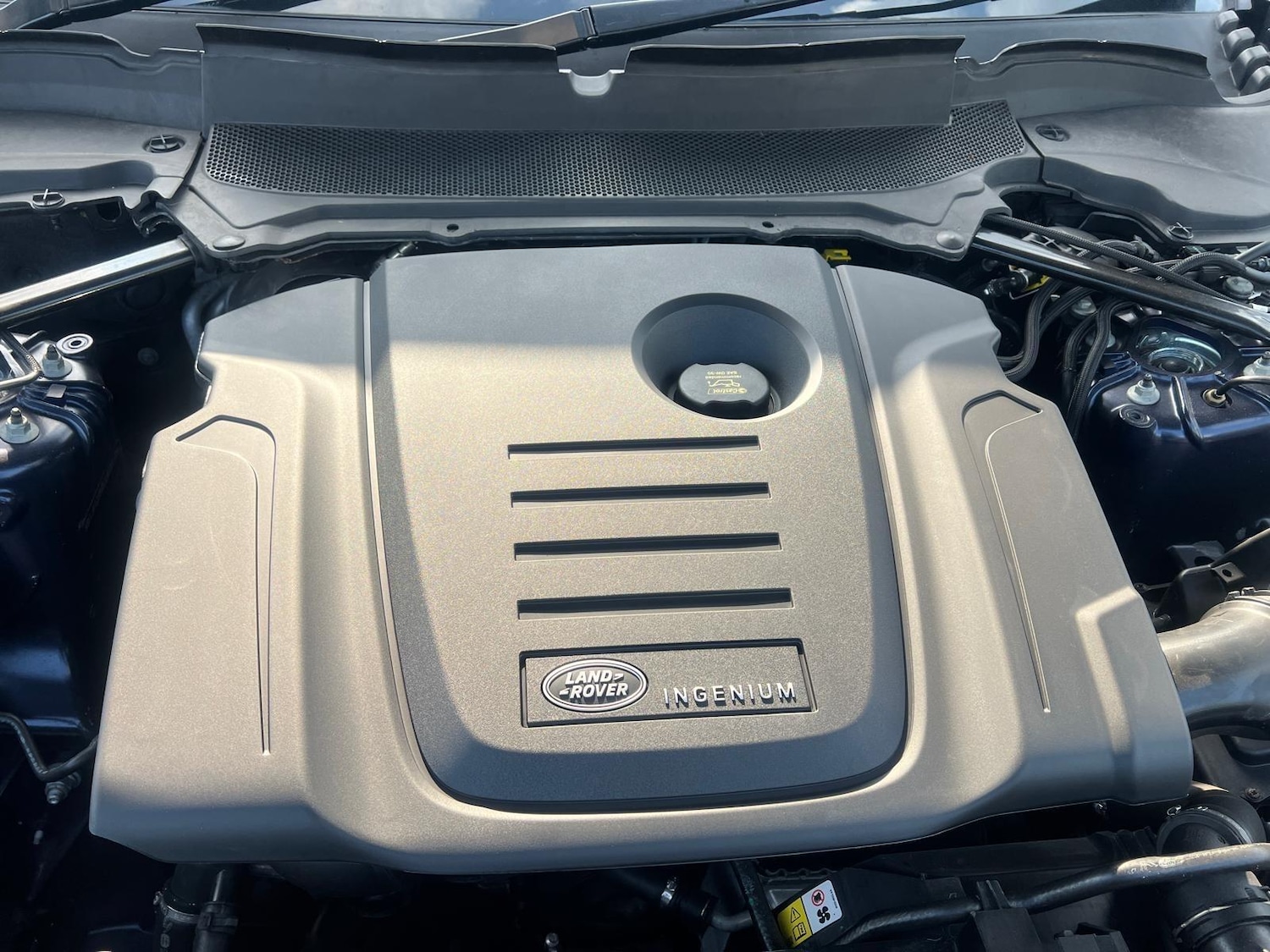 Used Land Rover Discovery 2019 for sale - 77268133: Photo 22