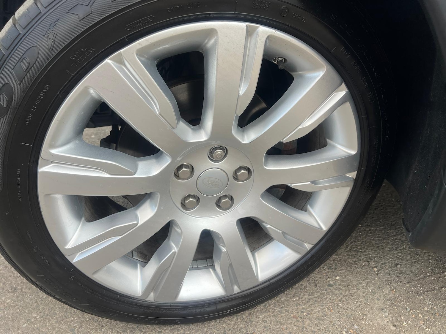 Used Land Rover Discovery 2019 for sale - 77268133: Photo 23