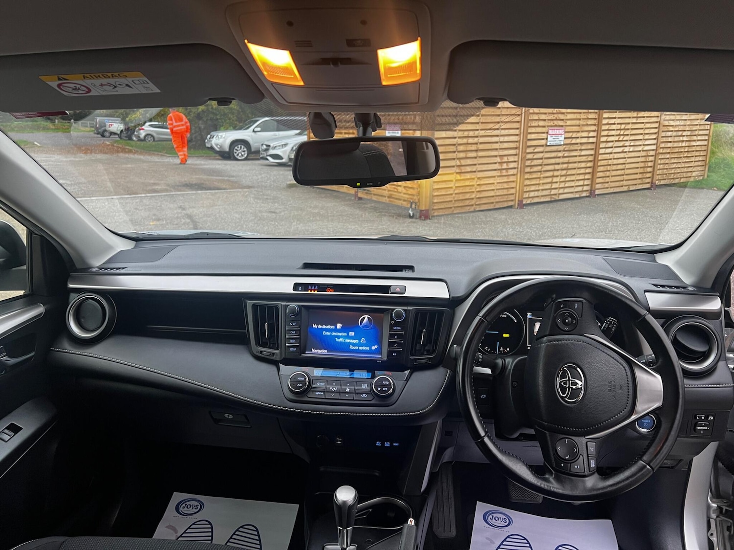 Used Toyota RAV4 2016 for sale - 76997743: Photo 14