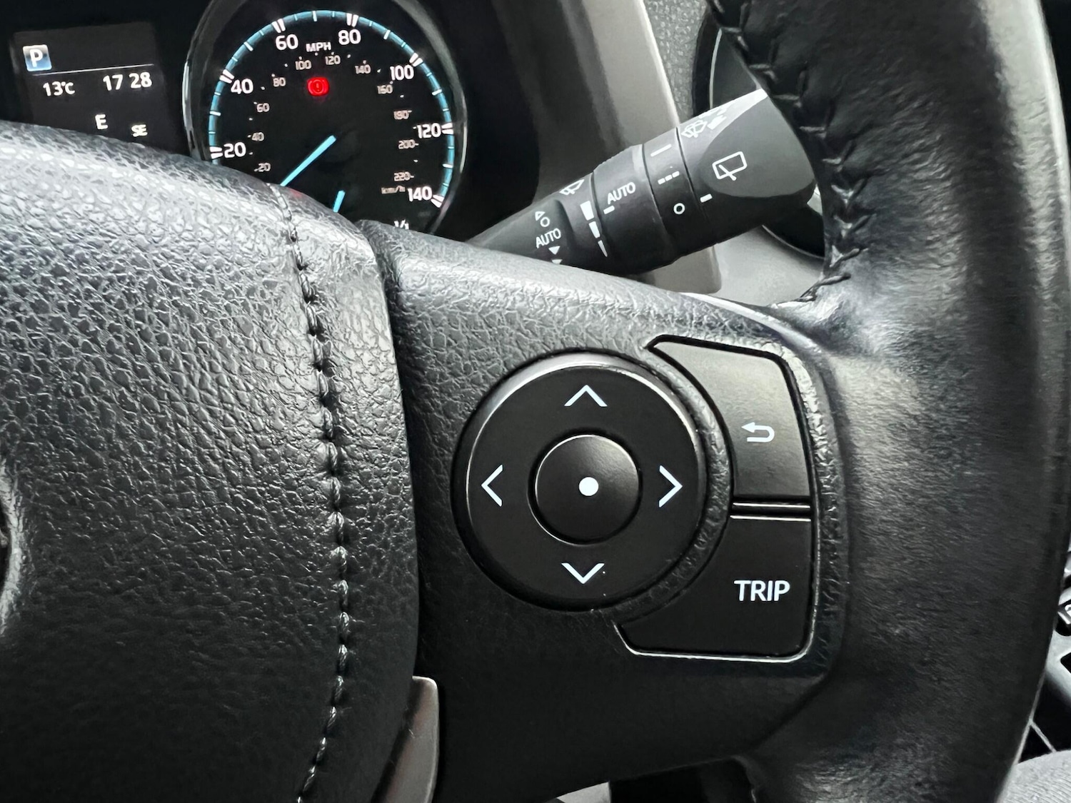 Used Toyota RAV4 2016 for sale - 76997743: Photo 21