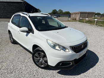 Used Peugeot 2008 2017 for sale - 79317148: Photo
