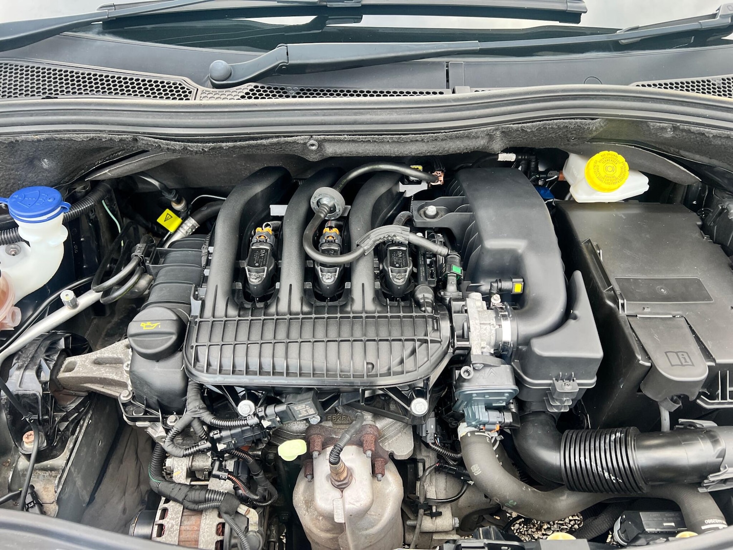 Used Peugeot 2008 2018 for sale - 77550317: Photo 19