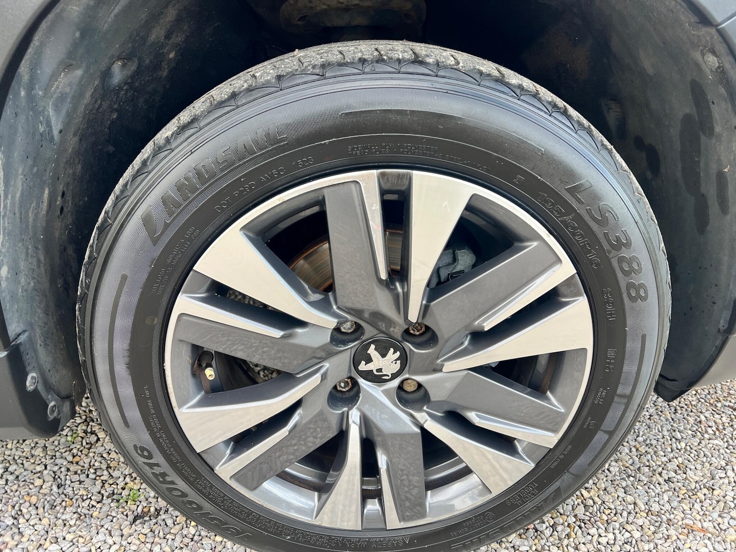 Used Peugeot 2008 2018 for sale - 77550317: Photo 22