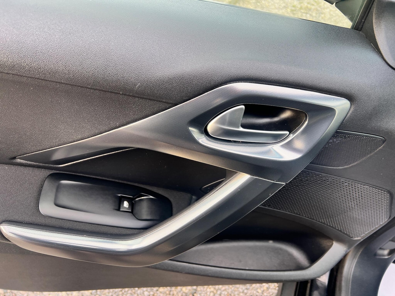 Used Peugeot 2008 2018 for sale - 77550317: Photo 43