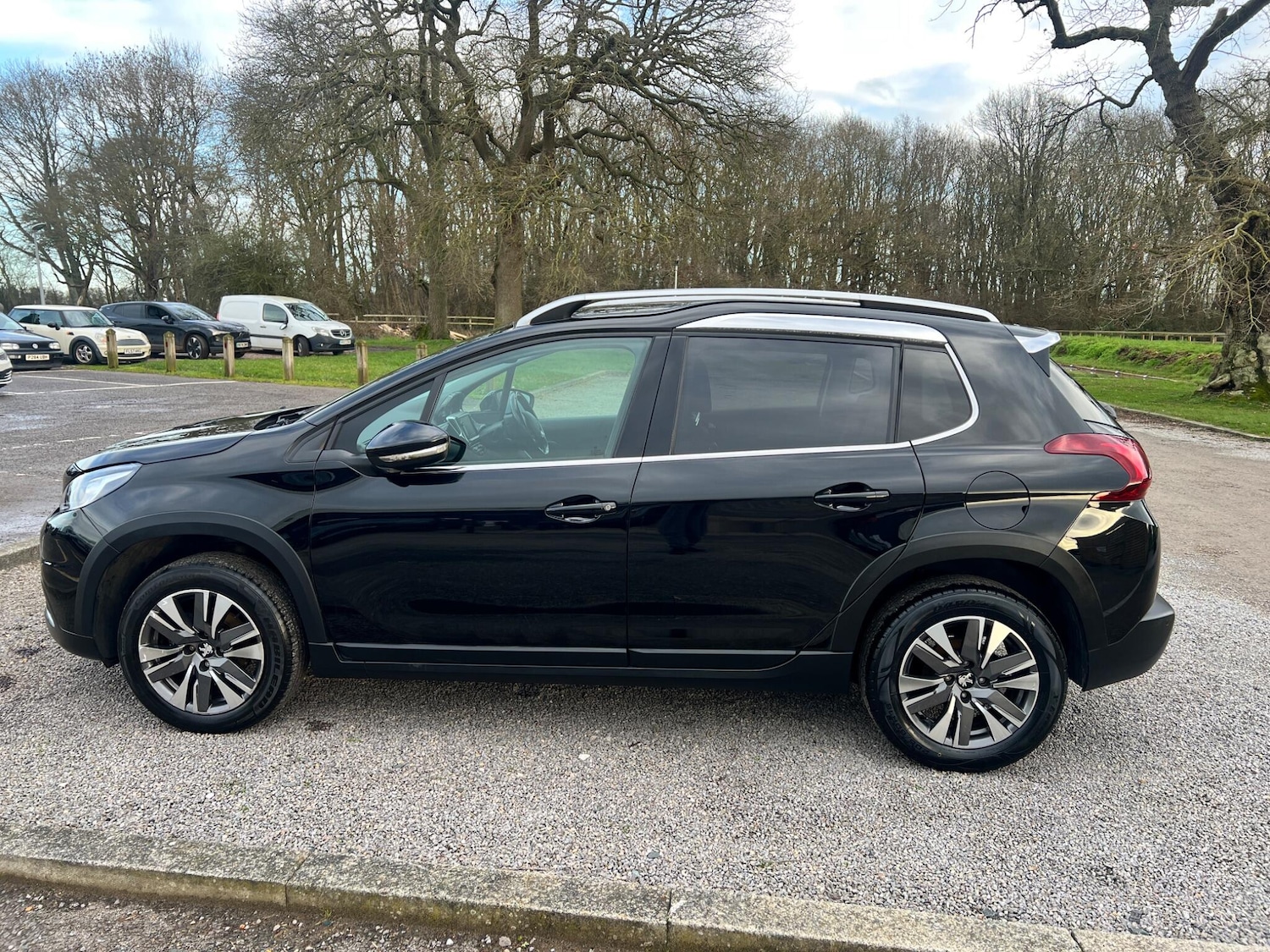 Used Peugeot 2008 2018 for sale - 77550317: Photo 5